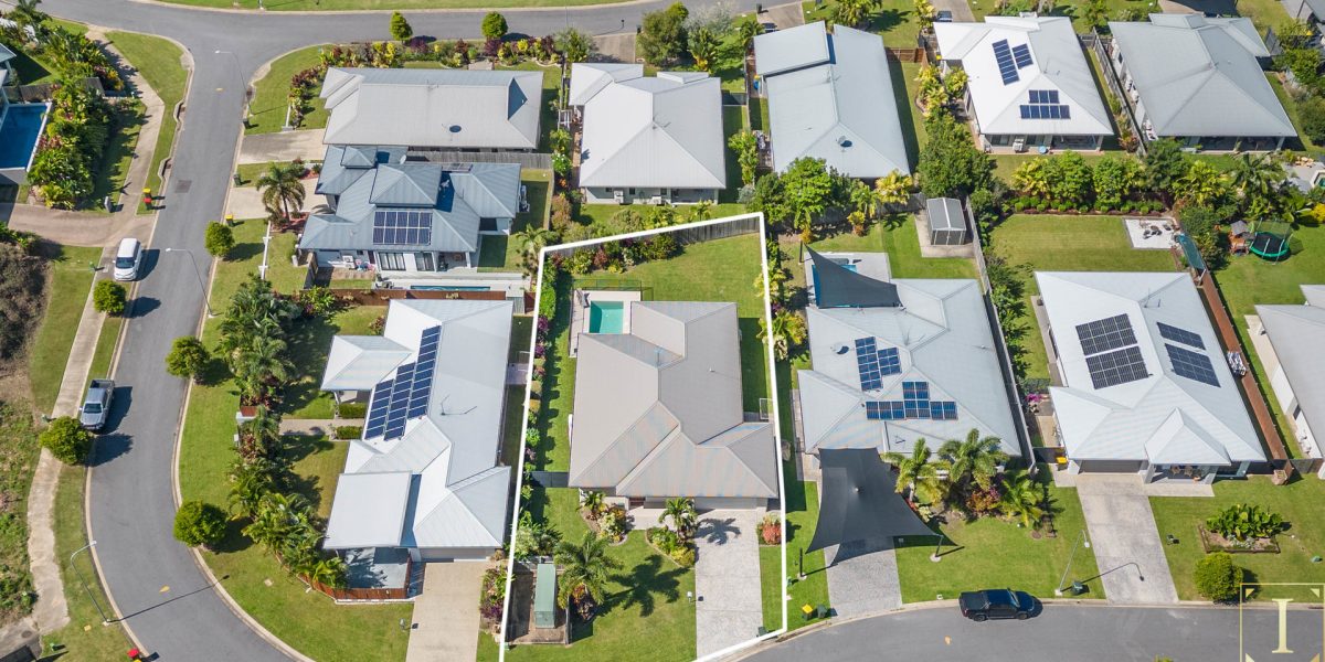 74 Coastline Parade, Trinity Beach, QLD 4879 AUS