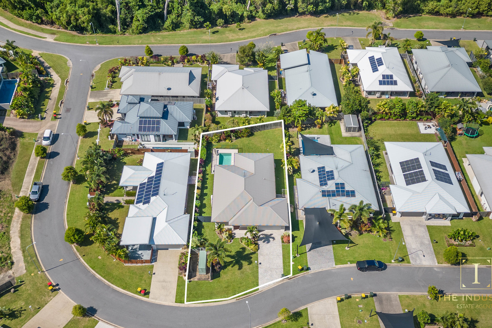 74 Coastline Parade, Trinity Beach, QLD 4879 AUS