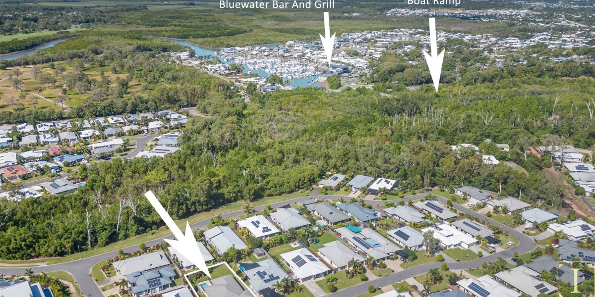 74 Coastline Parade, Trinity Beach, QLD 4879 AUS