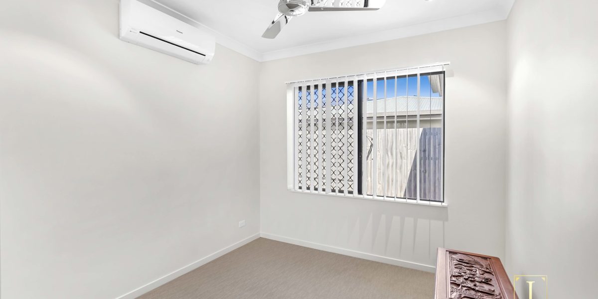 74 Coastline Parade, Trinity Beach, QLD 4879 AUS