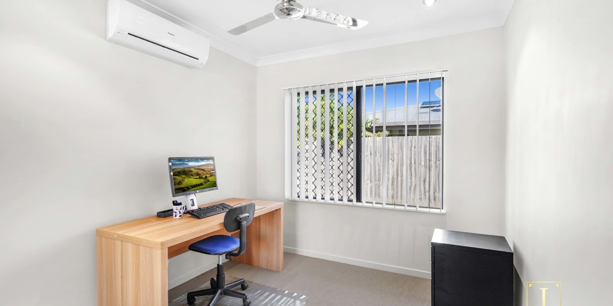 74 Coastline Parade, Trinity Beach, QLD 4879 AUS