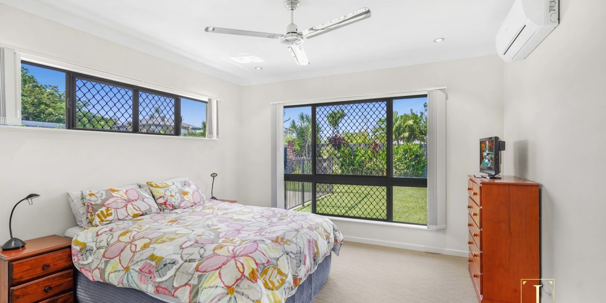 74 Coastline Parade, Trinity Beach, QLD 4879 AUS