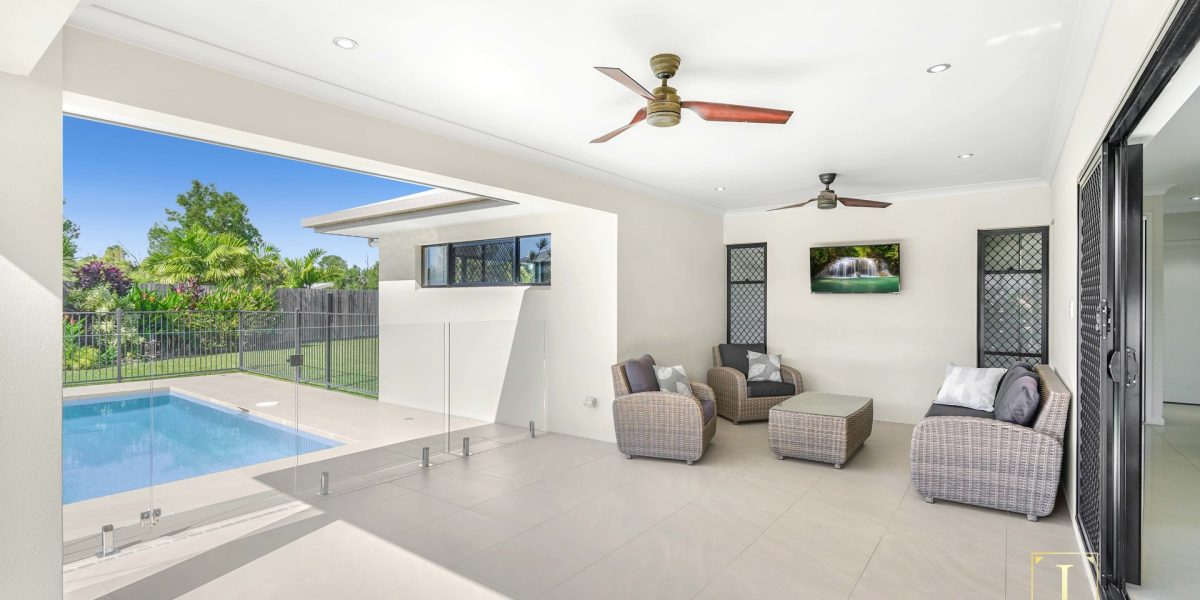 74 Coastline Parade, Trinity Beach, QLD 4879 AUS