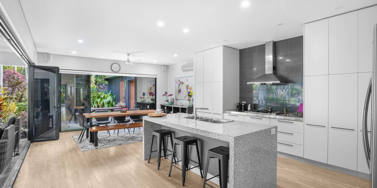 3 Turtle Close, Clifton Beach, QLD 4879 AUS