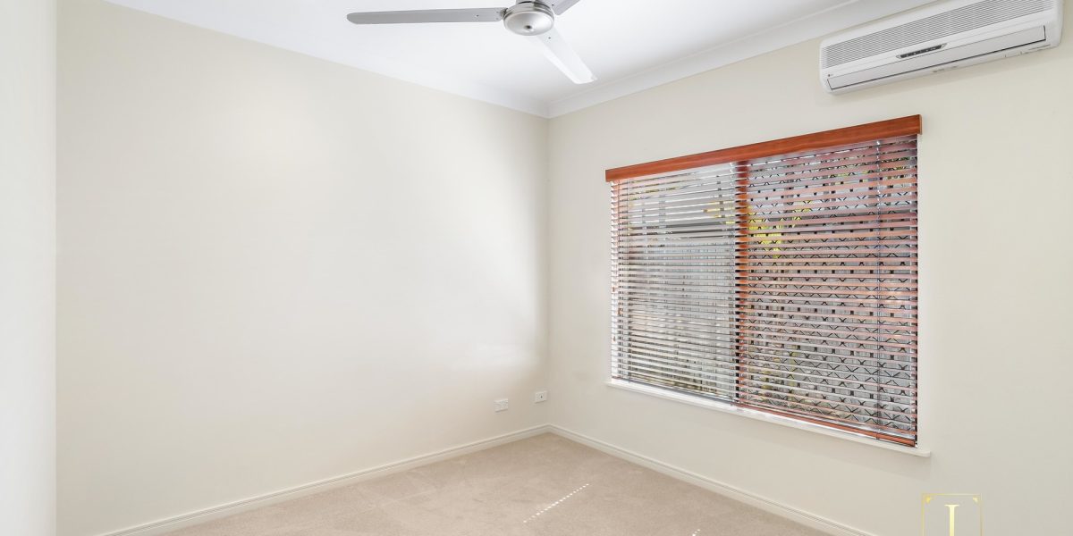 21 Castor Street, Clifton Beach, QLD 4879 AUS