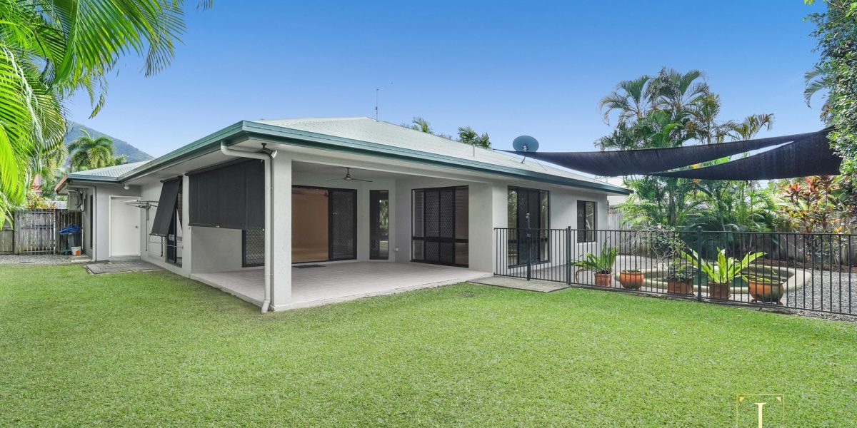 21 Castor Street, Clifton Beach, QLD 4879 AUS