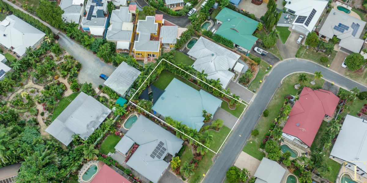 21 Castor Street, Clifton Beach, QLD 4879 AUS