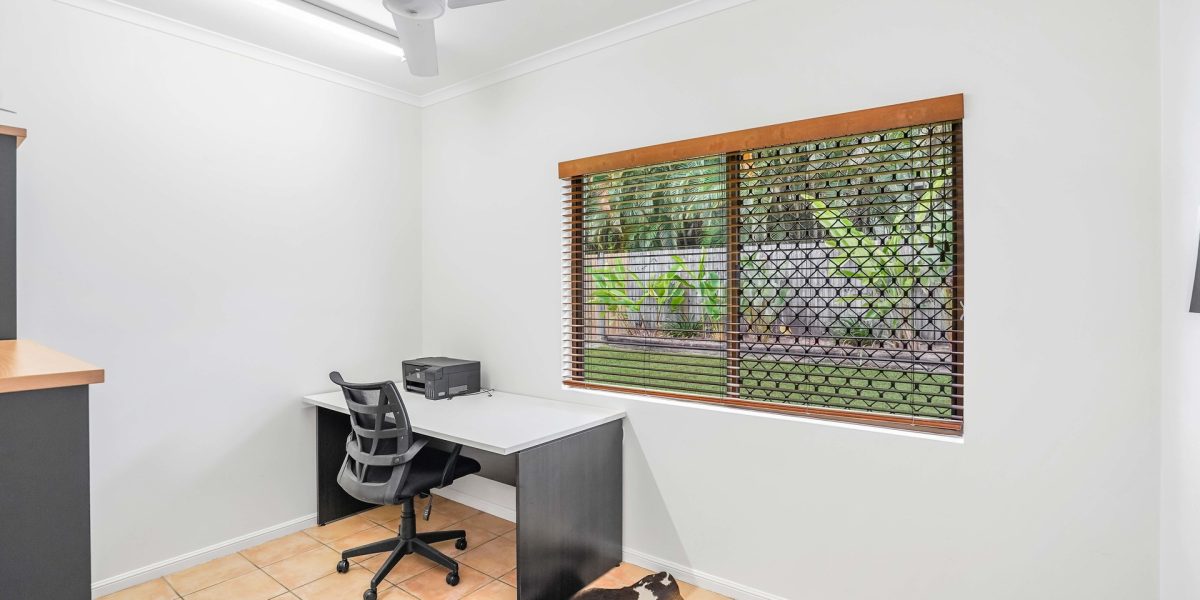 26 Joseph Banks Close, Kewarra Beach, QLD 4879 AUS
