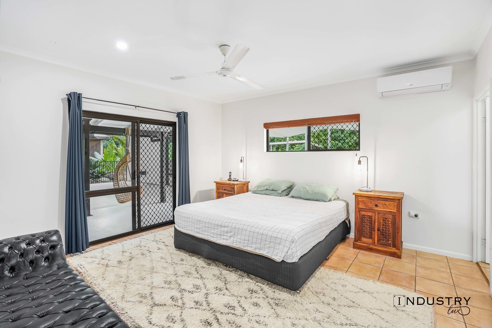 26 Joseph Banks Close, Kewarra Beach, QLD 4879 AUS