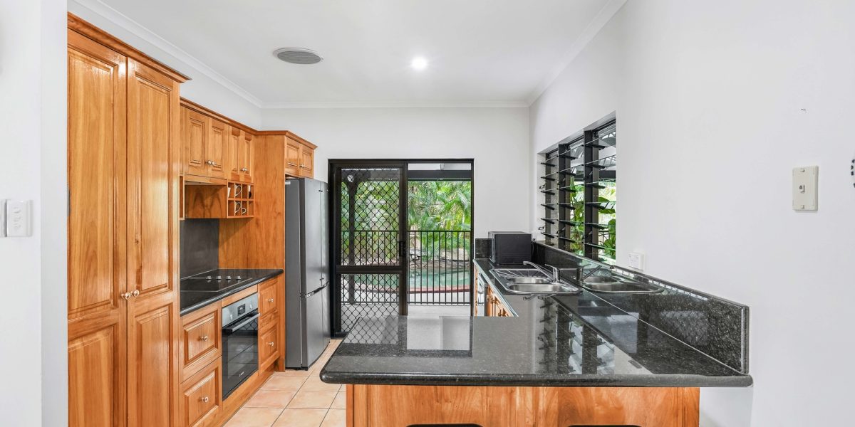 26 Joseph Banks Close, Kewarra Beach, QLD 4879 AUS