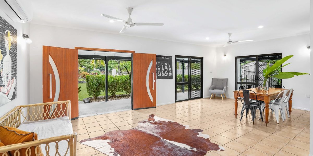 26 Joseph Banks Close, Kewarra Beach, QLD 4879 AUS