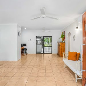 26 Joseph Banks Close, Kewarra Beach, QLD 4879 AUS