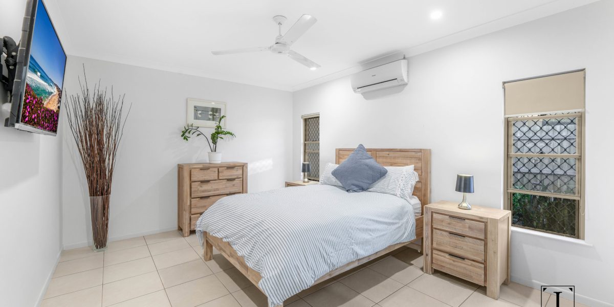 8 Norwood Crescent, Trinity Park, QLD 4879 AUS