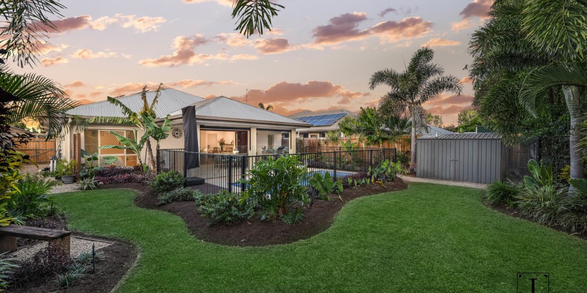 8 Norwood Crescent, Trinity Park, QLD 4879 AUS