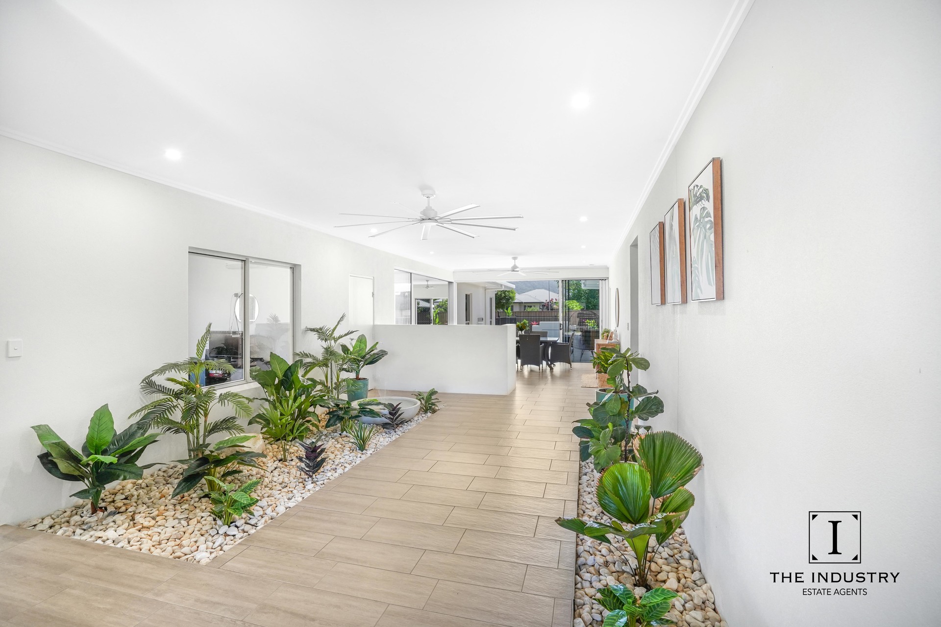 40 Seaways Street, Trinity Beach, QLD 4879 AUS