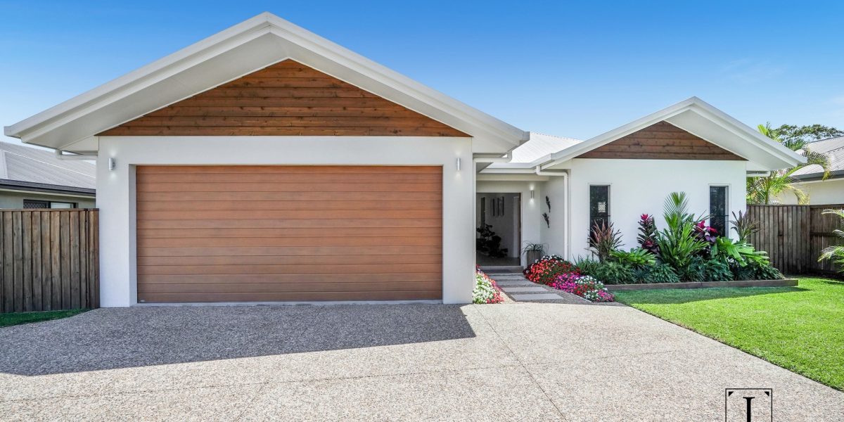 40 Seaways Street, Trinity Beach, QLD 4879 AUS