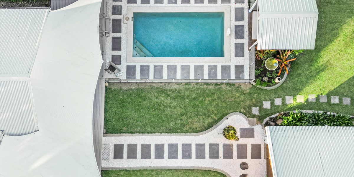 17 Satellite Street, Clifton Beach, QLD 4879 AUS