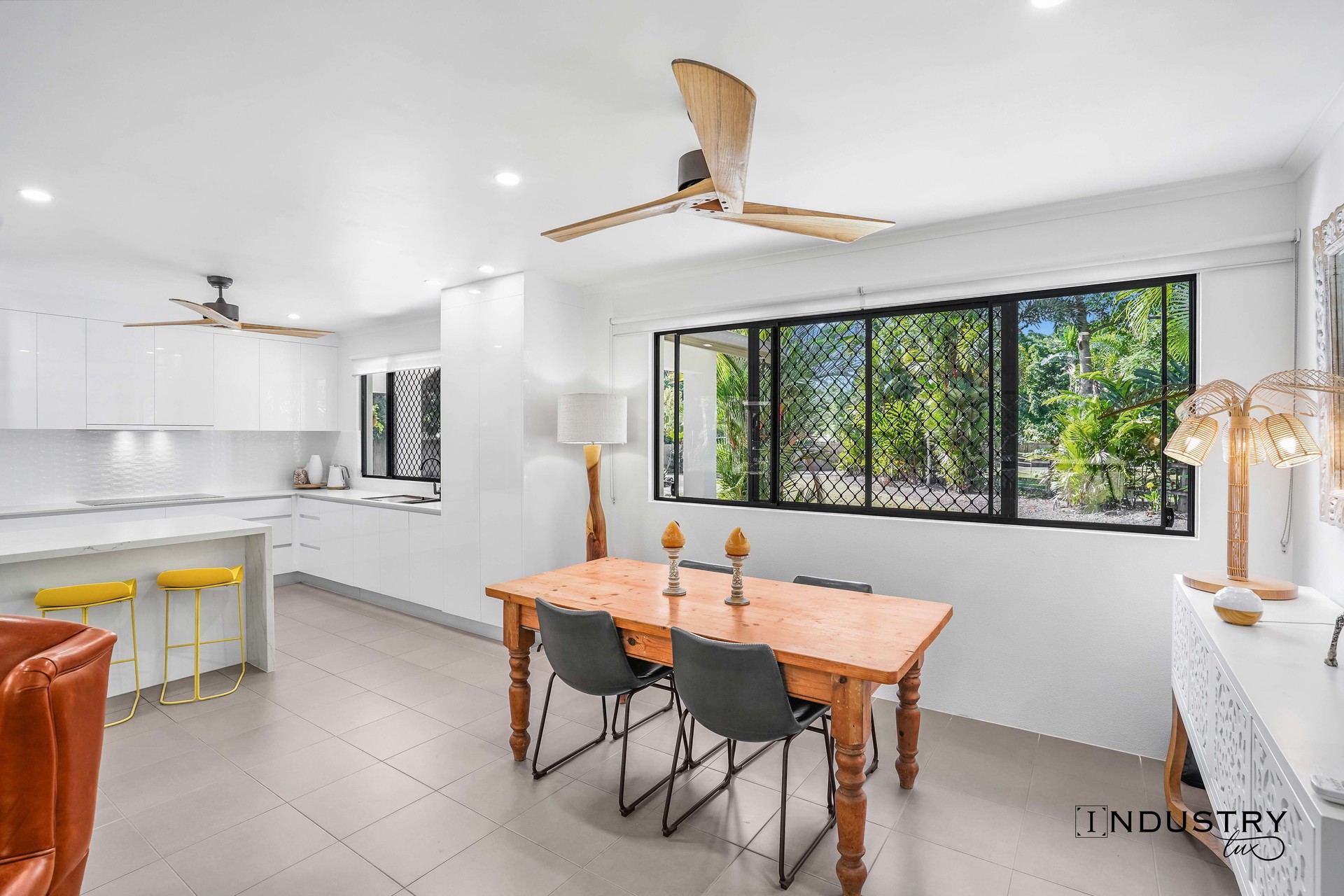 26-28 Evergreen Street, Clifton Beach, QLD 4879 AUS