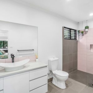 26-28 Evergreen Street, Clifton Beach, QLD 4879 AUS
