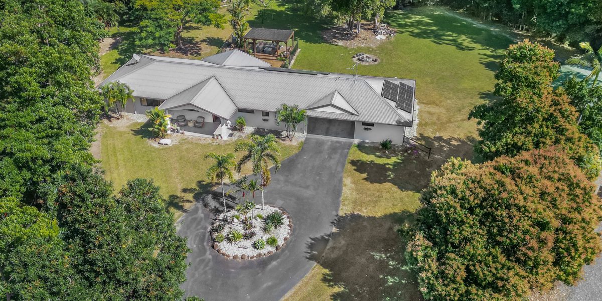 26-28 Evergreen Street, Clifton Beach, QLD 4879 AUS