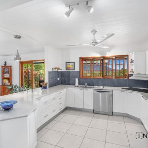 1 Kiriwina Close, Trinity Beach, QLD 4879 AUS