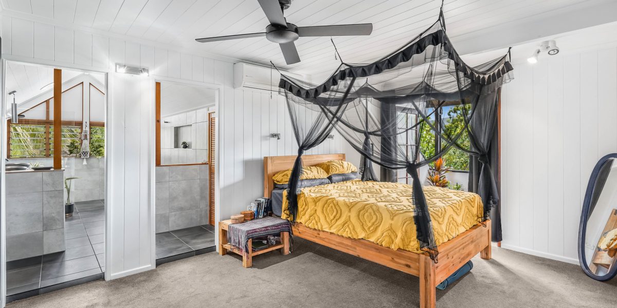 1 Kiriwina Close, Trinity Beach, QLD 4879 AUS
