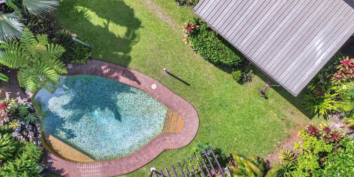 1 Kiriwina Close, Trinity Beach, QLD 4879 AUS