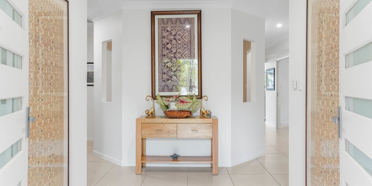 4 Lagoon Drive, Trinity Beach, QLD 4879 AUS