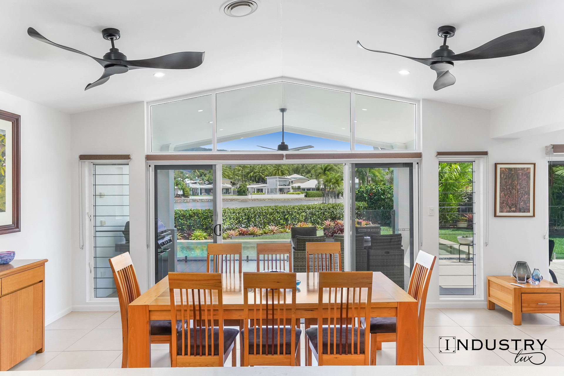 4 Lagoon Drive, Trinity Beach, QLD 4879 AUS