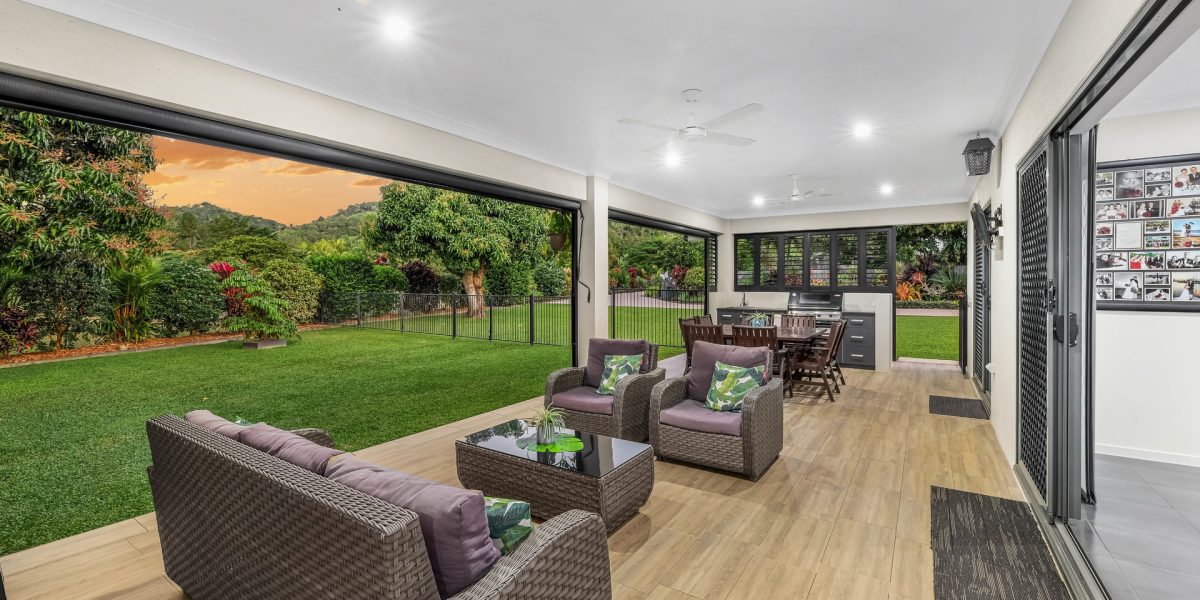 15 Wilkinson Street, Kewarra Beach, QLD 4879 AUS