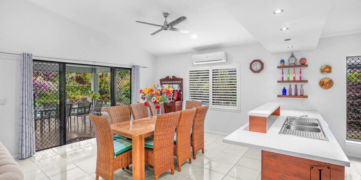 25 Corkwood Street, Kewarra Beach, QLD 4879 AUS