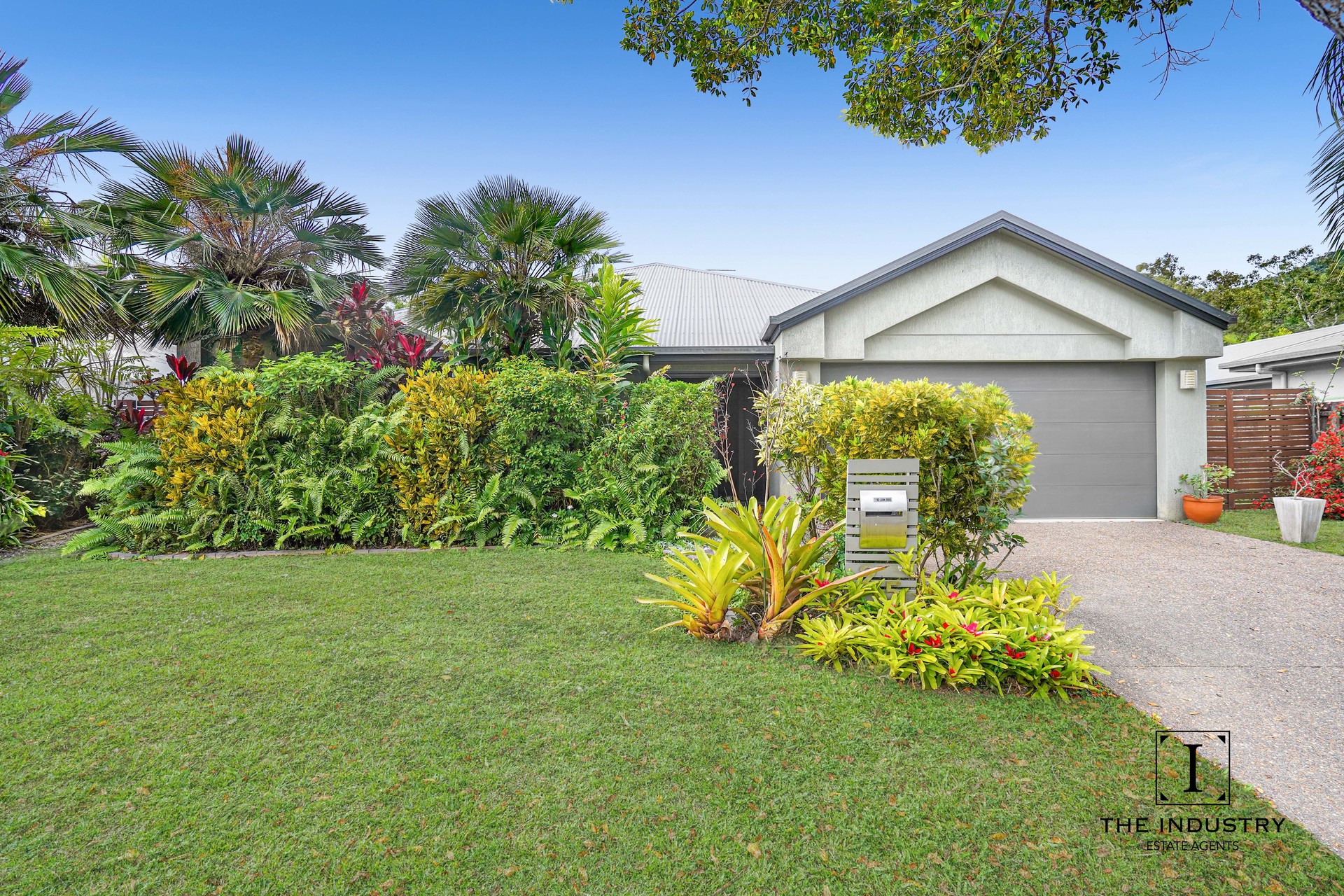 25 Corkwood Street, Kewarra Beach, QLD 4879 AUS