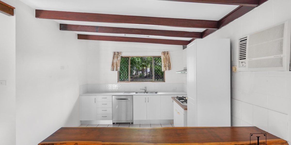 5 Linden Street, Clifton Beach, QLD 4879 AUS