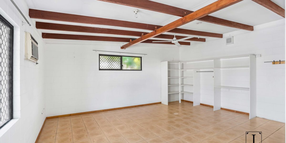 5 Linden Street, Clifton Beach, QLD 4879 AUS