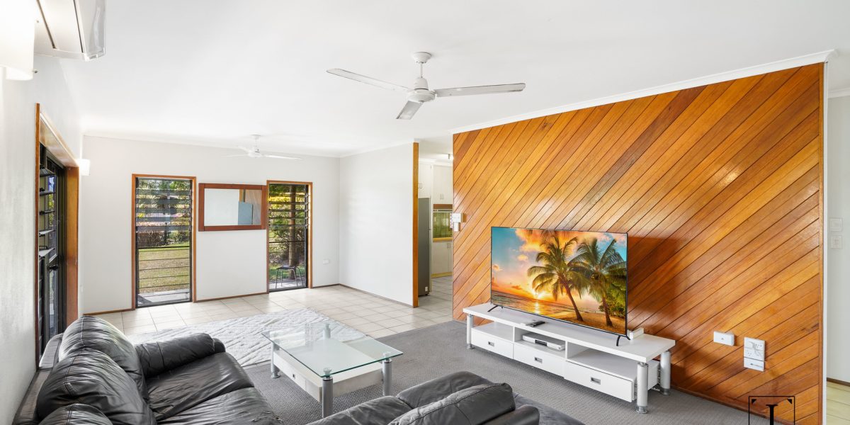 1 Universal Close, White Rock, QLD 4868 AUS