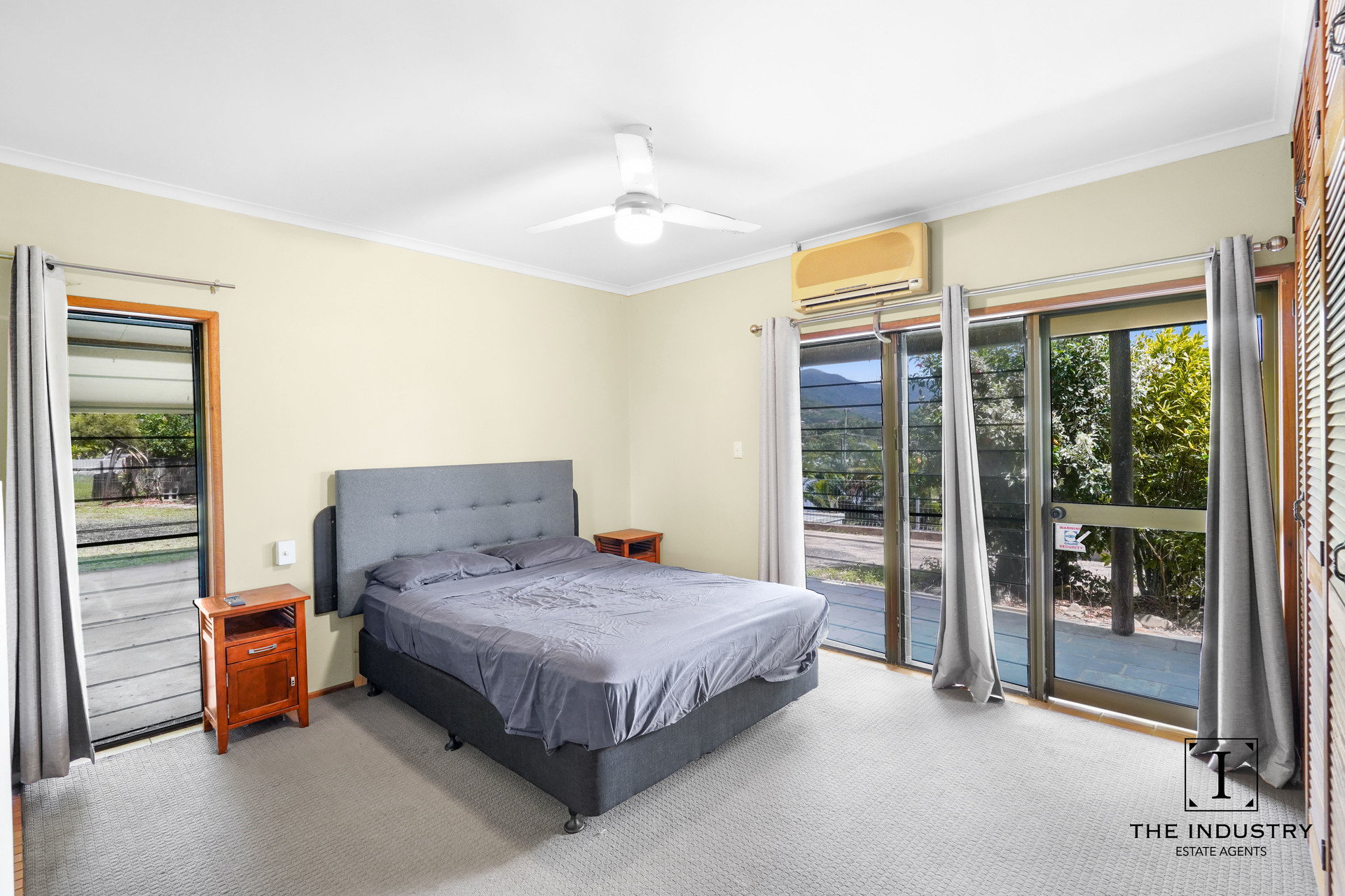 1 Universal Close, White Rock, QLD 4868 AUS