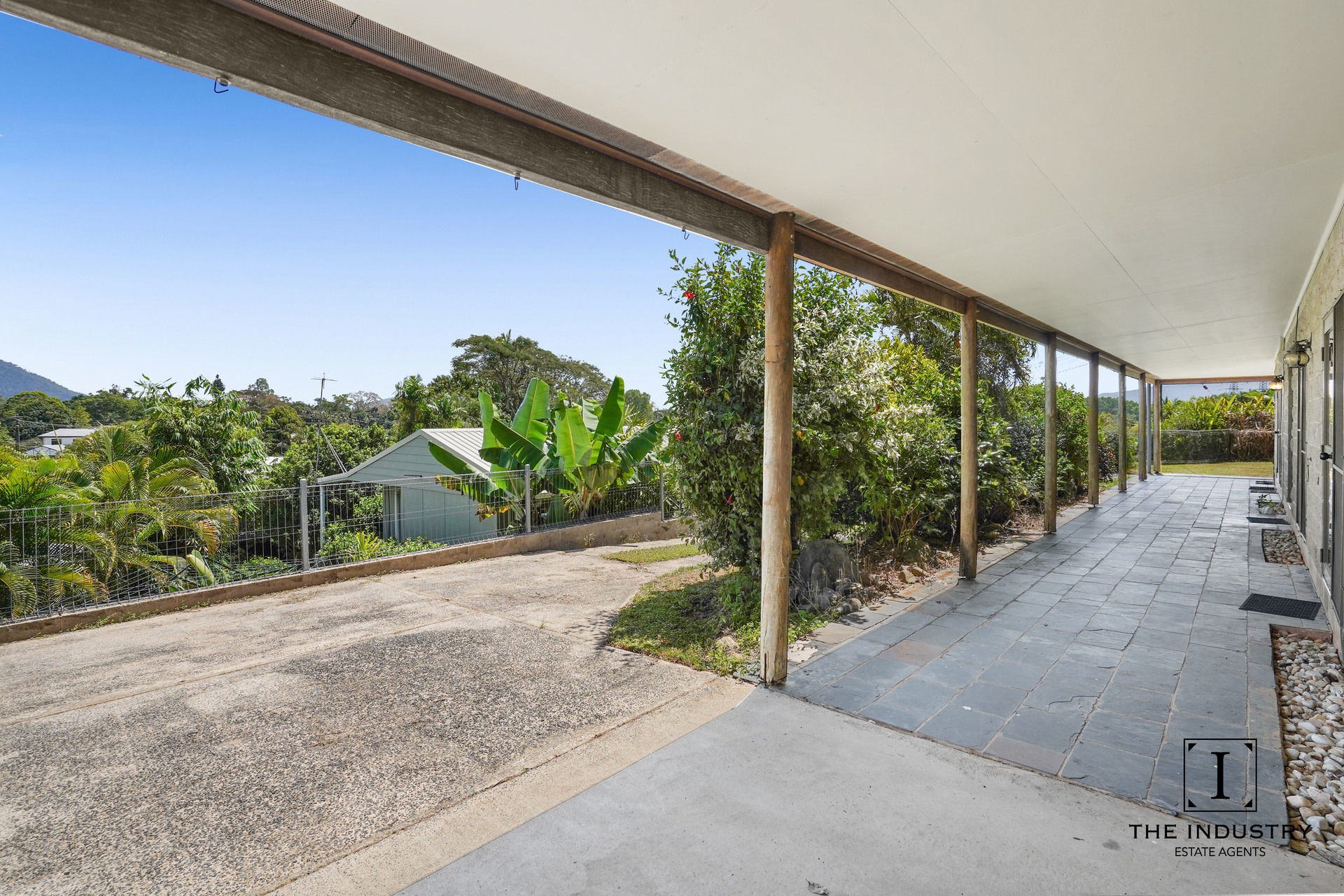 1 Universal Close, White Rock, QLD 4868 AUS