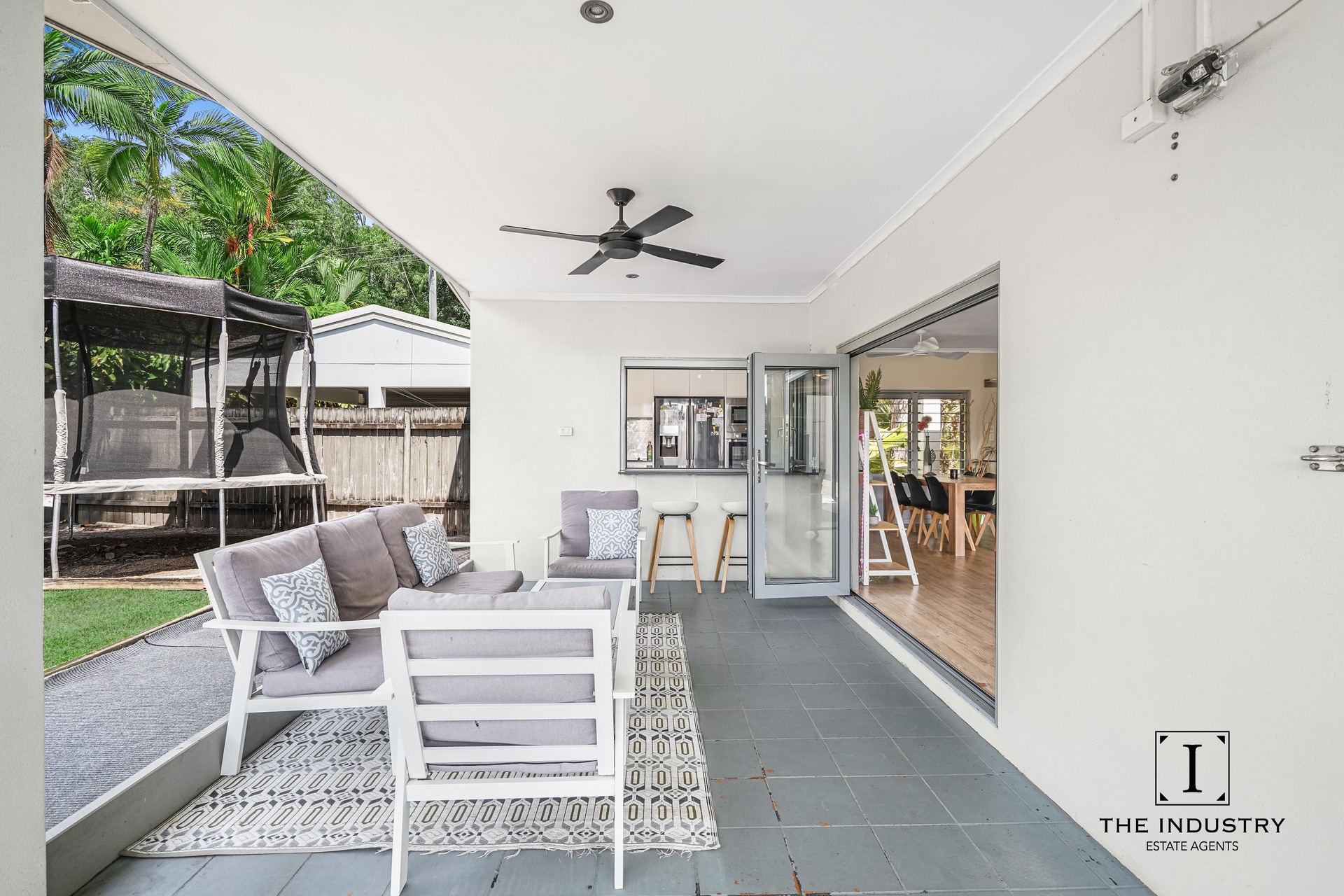 16 Linden Street, Clifton Beach, QLD 4879 AUS