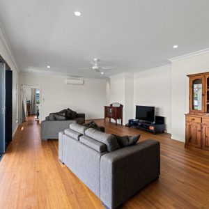6 Quaid Court, Tinaroo, QLD 4872 AUS
