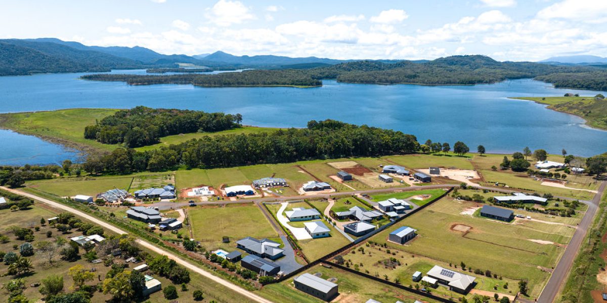 6 Quaid Court, Tinaroo, QLD 4872 AUS