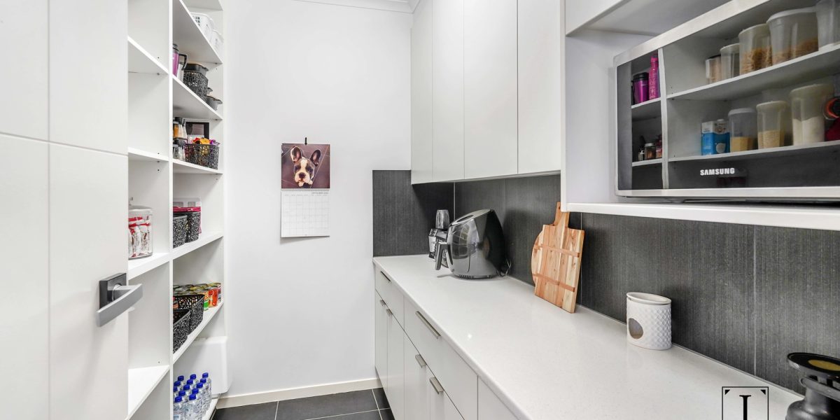 6 McAlister Avenue, Kewarra Beach, QLD 4879 AUS