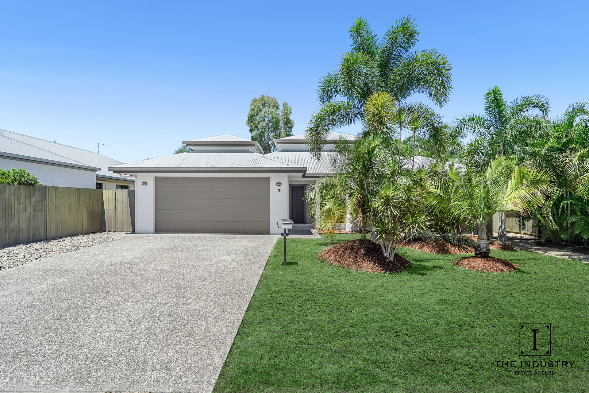 6 Eclipse Street, Trinity Beach, QLD 4879 AUS