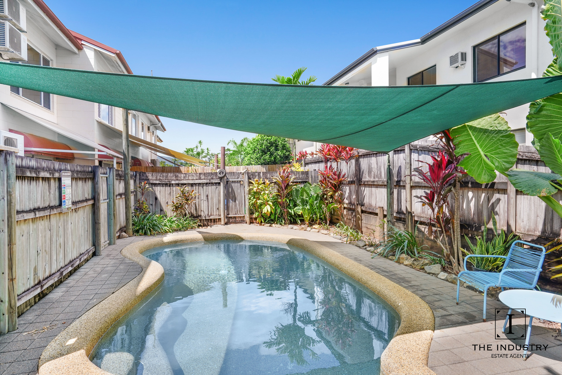 5/8 Short Street, Redlynch, QLD 4870 AUS