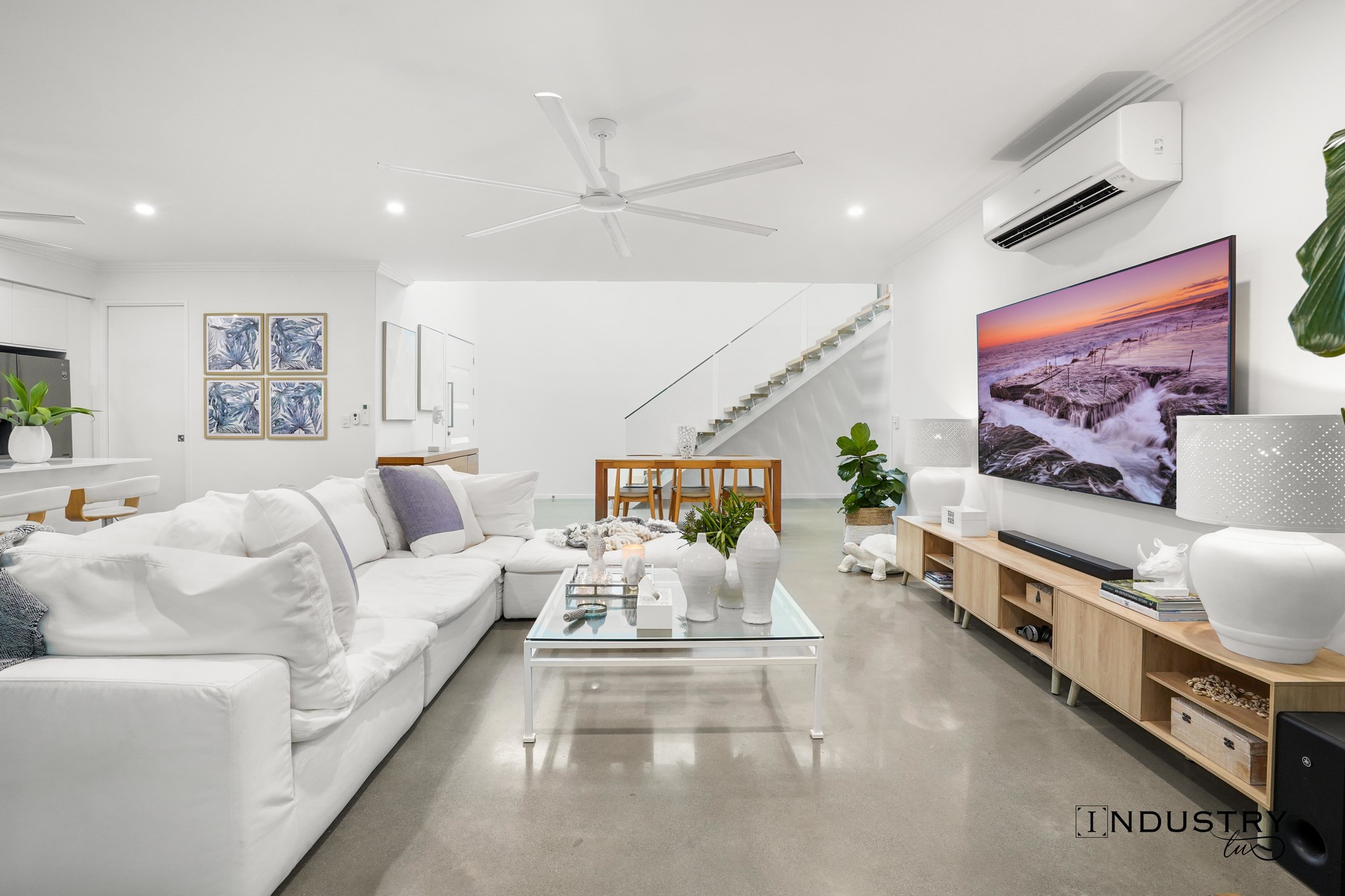 18 Turtle Close, Clifton Beach, QLD 4879 AUS