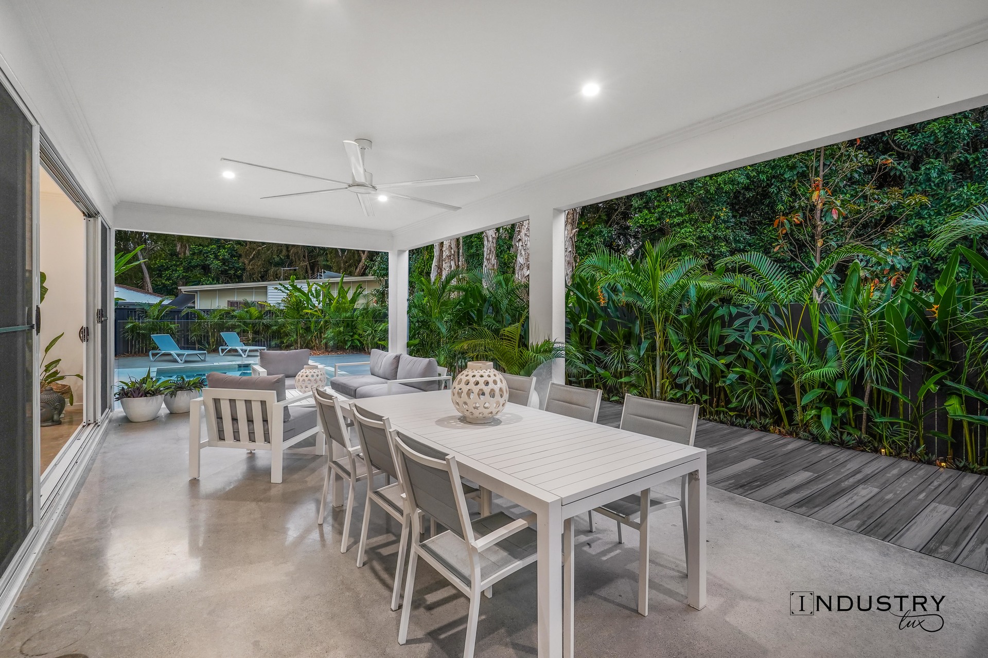 18 Turtle Close, Clifton Beach, QLD 4879 AUS