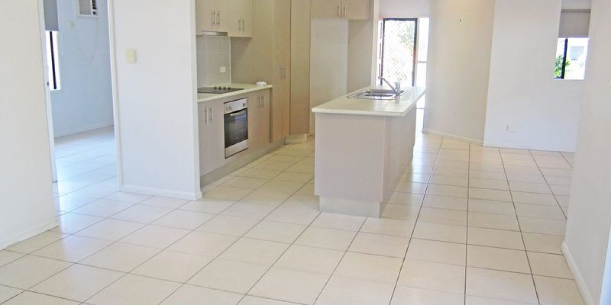 3 Merri Street, Bentley Park, QLD 4869 AUS