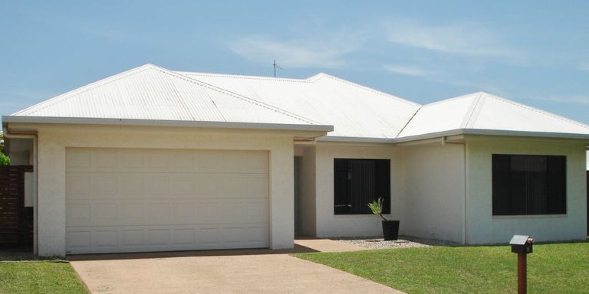 5 Norfolk Circuit, Redlynch, QLD 4870 AUS