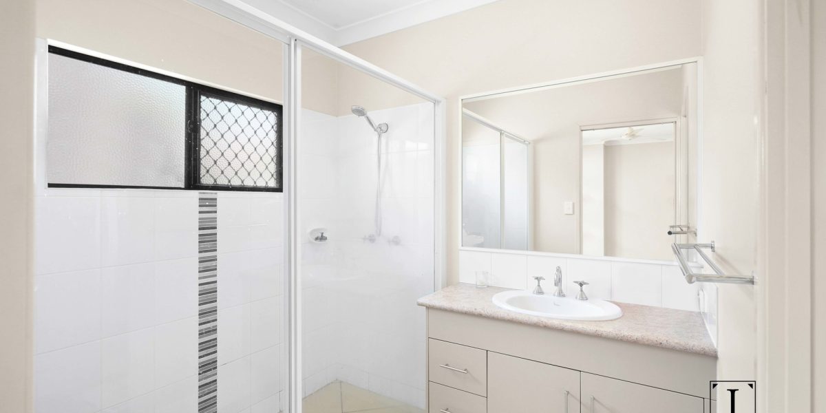 6 Brookville Gardens, Smithfield, QLD 4878 AUS