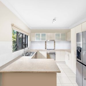 6 Brookville Gardens, Smithfield, QLD 4878 AUS