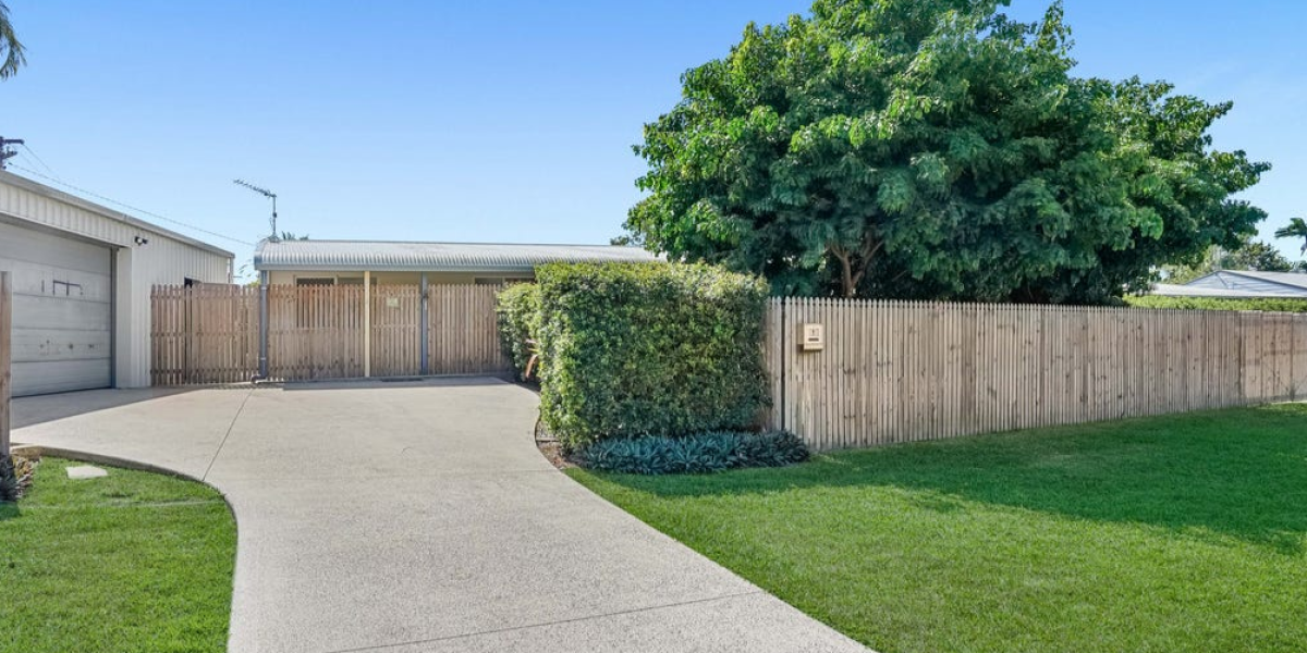 1 Rudder Street, Clifton Beach, QLD 4879 AUS